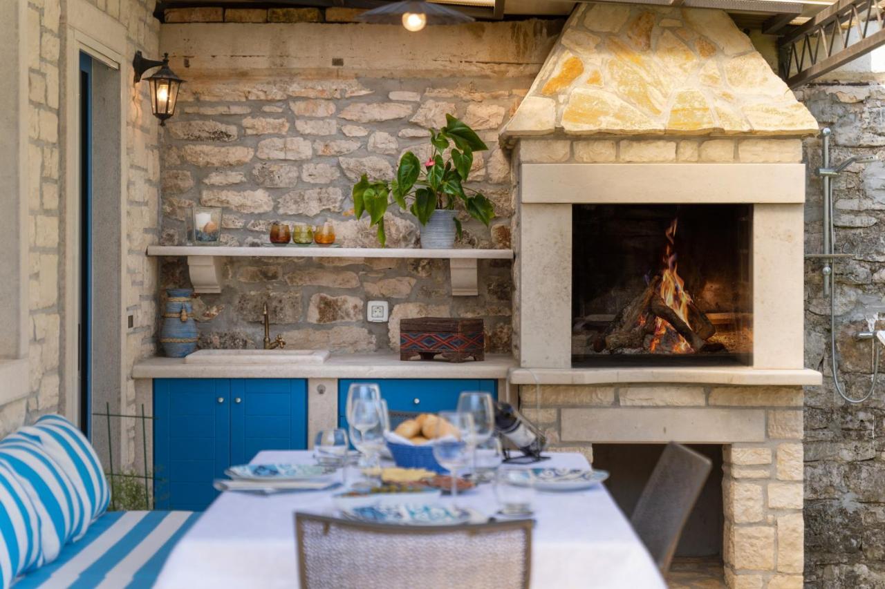 Villa Daulos Novigrad  Екстер'єр фото